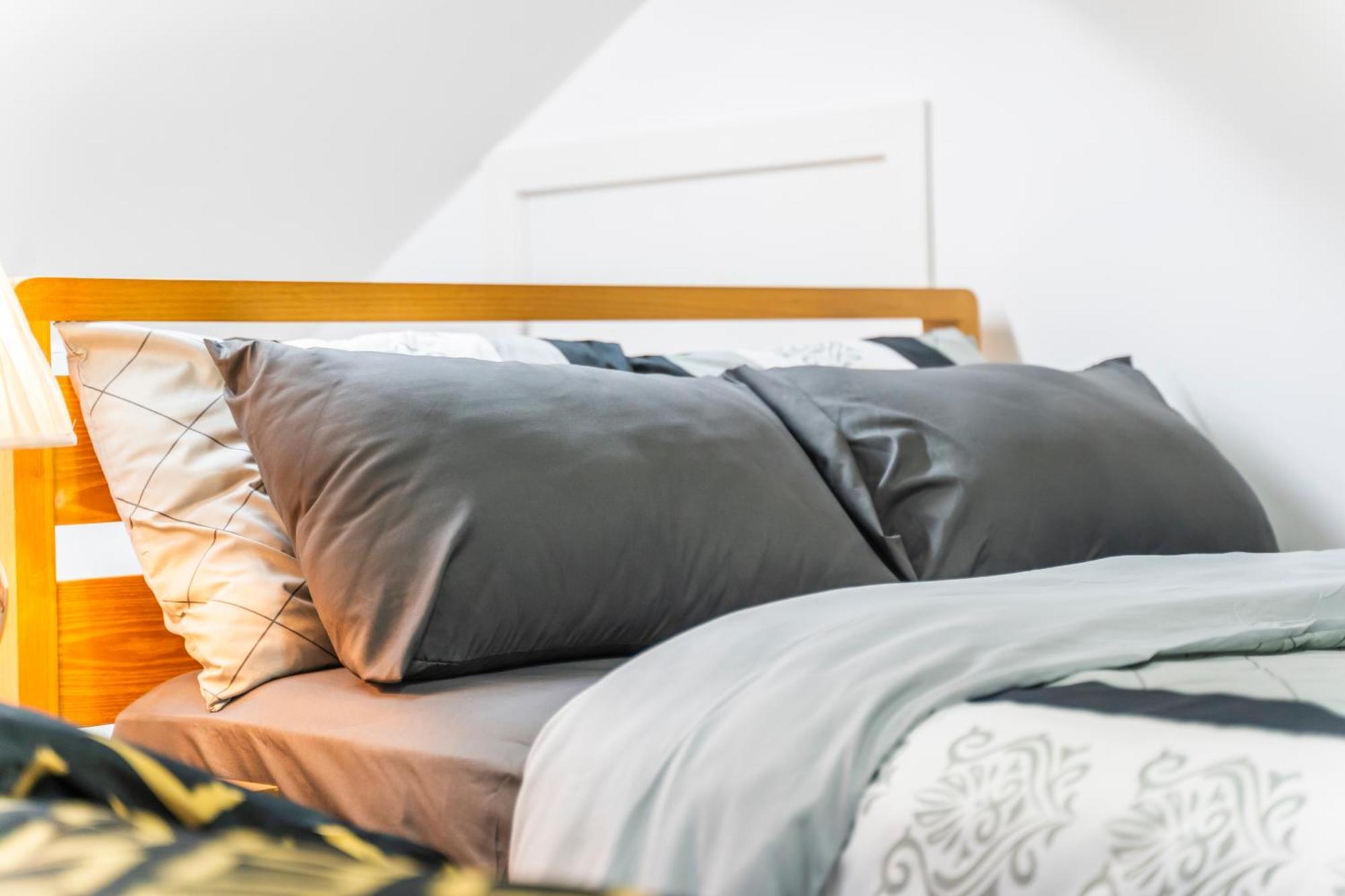 Exquisite 2-Bedroom Penthouse-Sleeps 7-Free Parking With Workstations & High-Speed Wifi Birmingham Eksteriør billede