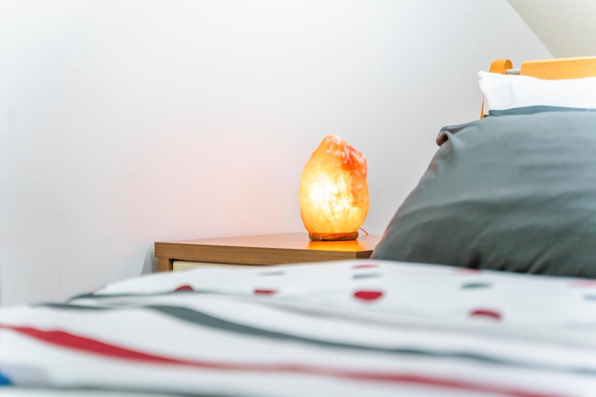 Exquisite 2-Bedroom Penthouse-Sleeps 7-Free Parking With Workstations & High-Speed Wifi Birmingham Eksteriør billede